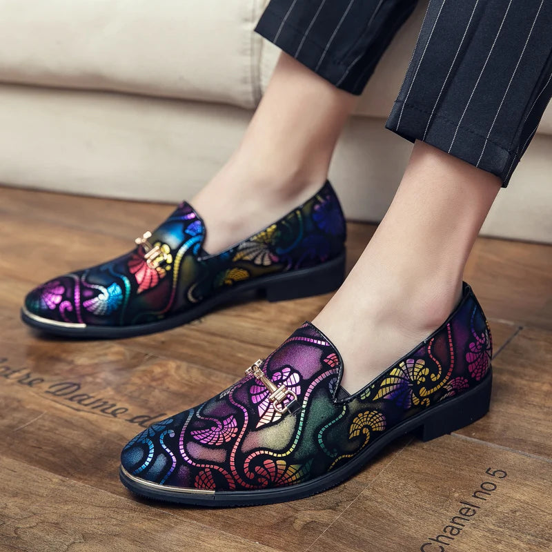 Mocassins de soirée avec motif arabesques colorées