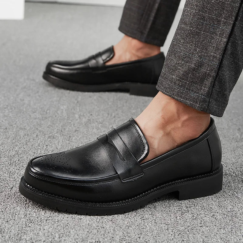 Mocassins décontractés marron ou noir en cuir véritable pour homme