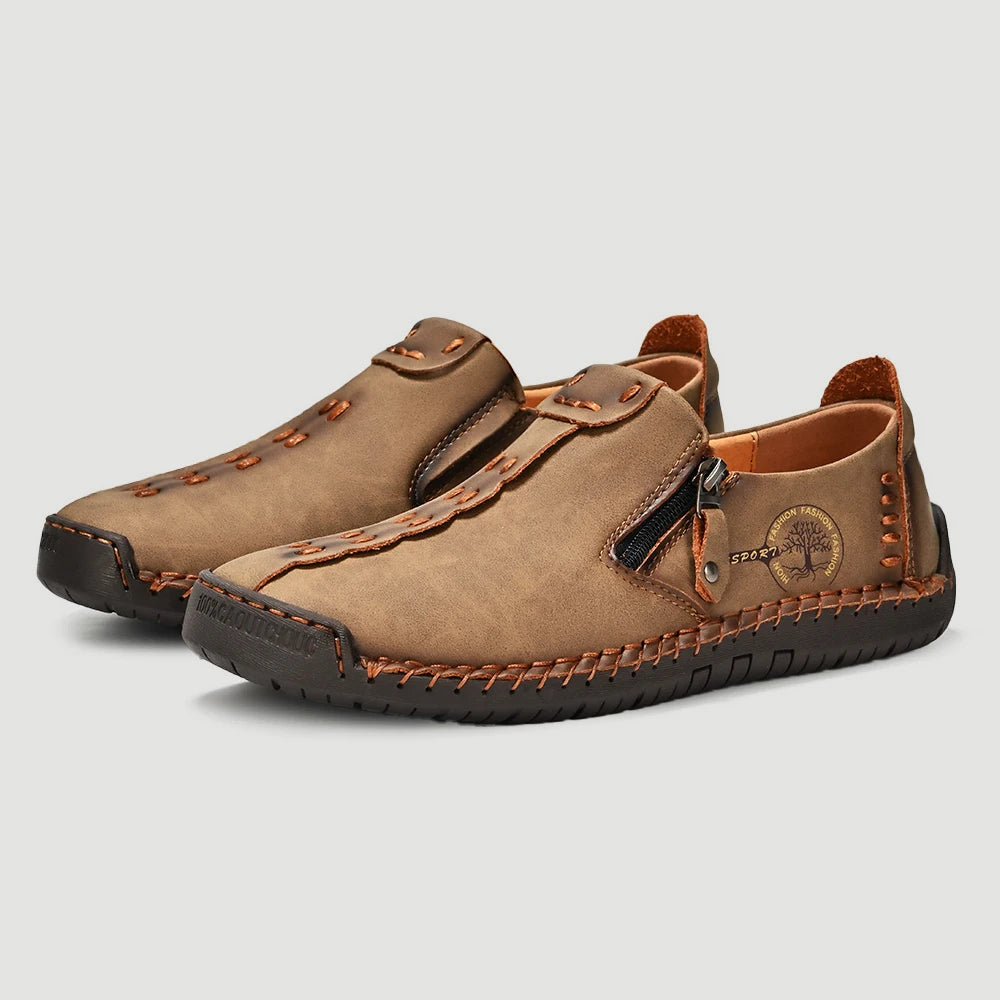 Mocassins marron avec coutures fermeture apparentes pour homme